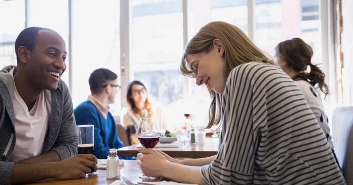 These are the most effective dating websites for professional contemporary males